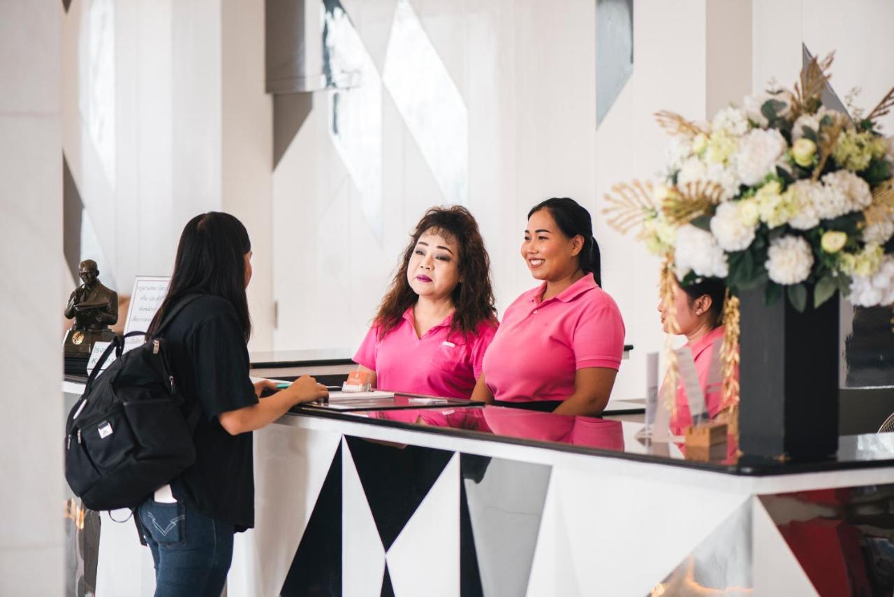 K.S.Pavilion Hotel Nakhonratchasima Buitenkant foto