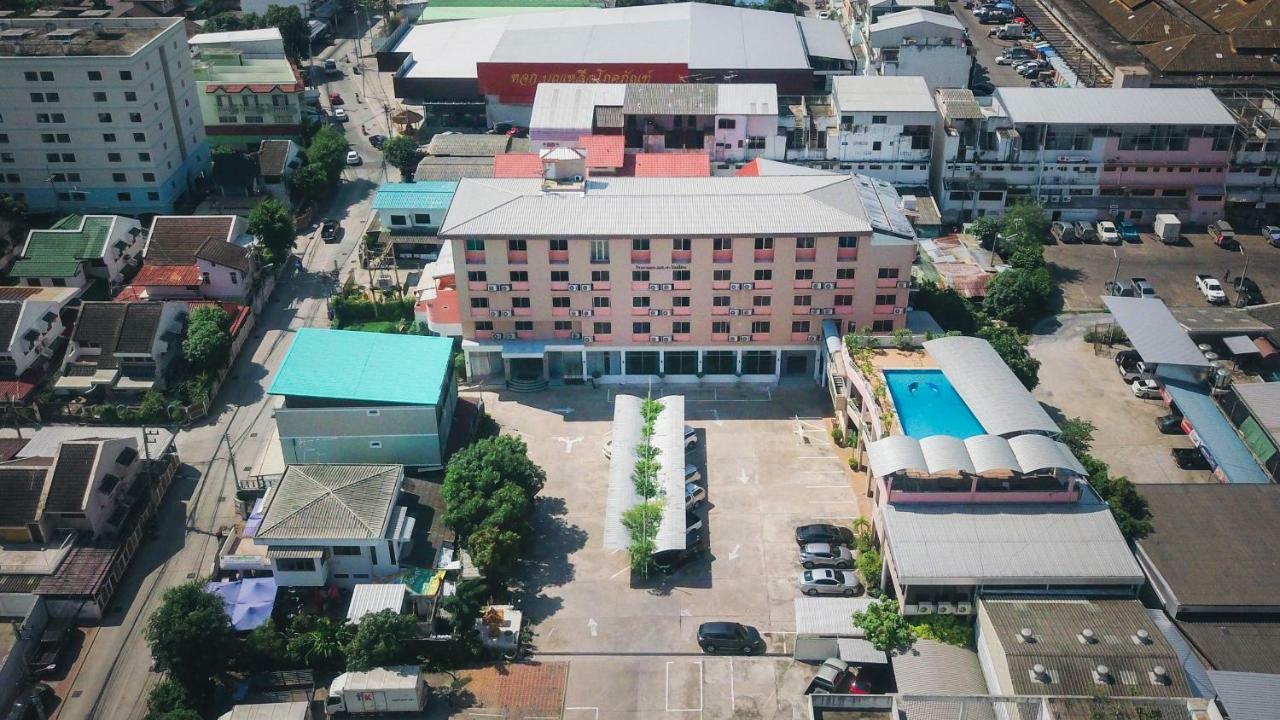 K.S.Pavilion Hotel Nakhonratchasima Buitenkant foto