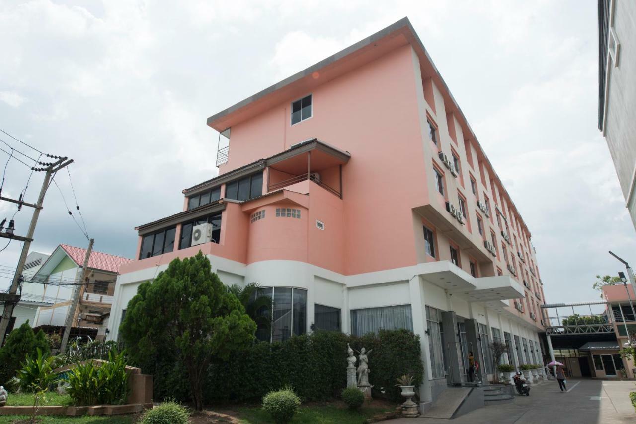K.S.Pavilion Hotel Nakhonratchasima Buitenkant foto
