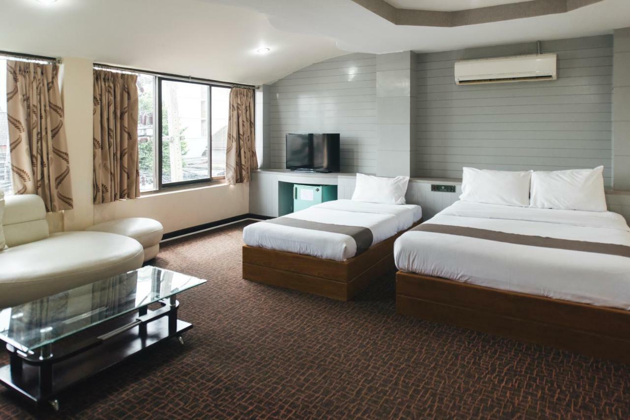 K.S.Pavilion Hotel Nakhonratchasima Buitenkant foto