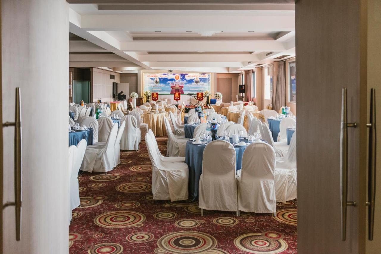 K.S.Pavilion Hotel Nakhonratchasima Buitenkant foto
