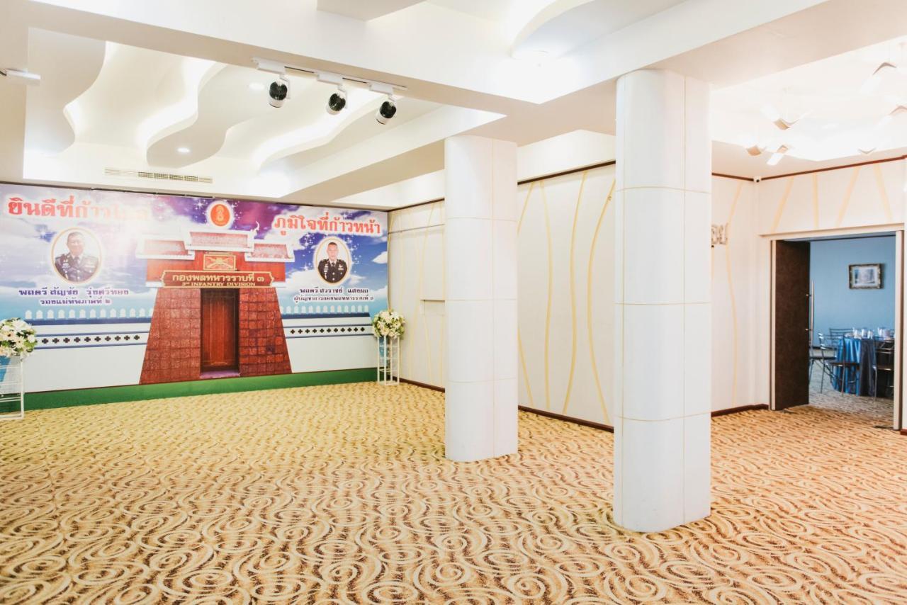 K.S.Pavilion Hotel Nakhonratchasima Buitenkant foto
