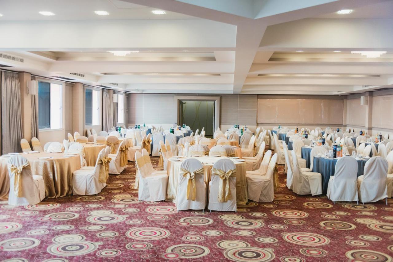 K.S.Pavilion Hotel Nakhonratchasima Buitenkant foto